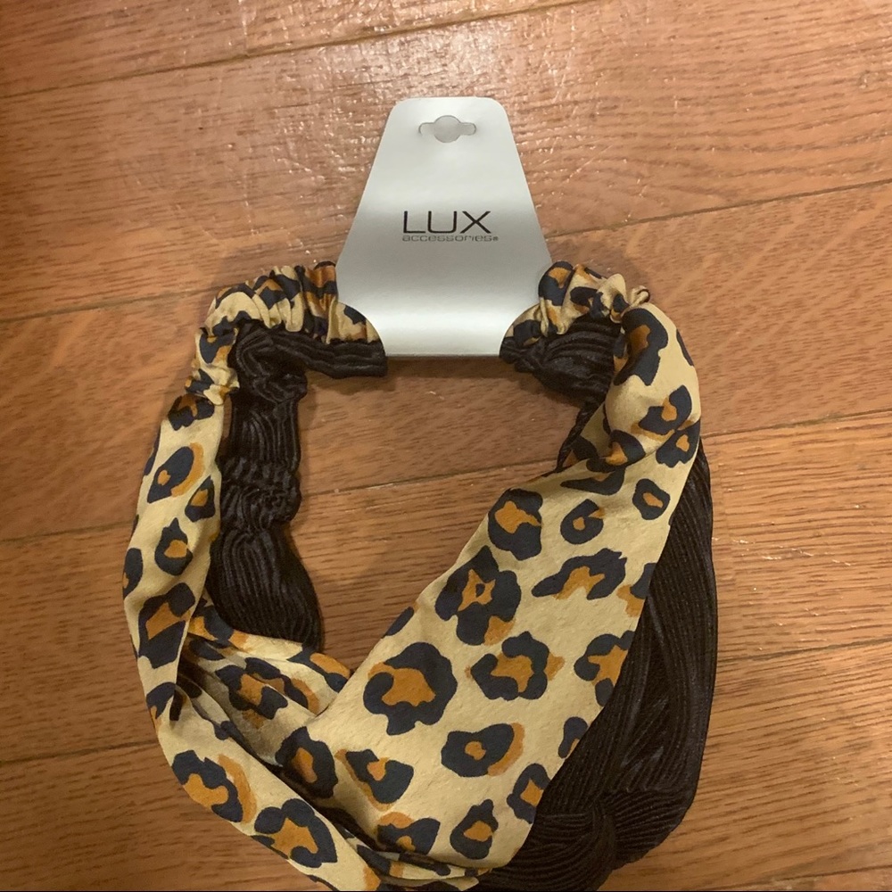 LUX Accessories 2pk Headband Wraps NWT - Picture 3 of 3